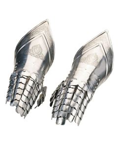 Engraved Gauntlets